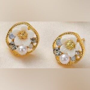 Floral&Crystal Oval Earrings